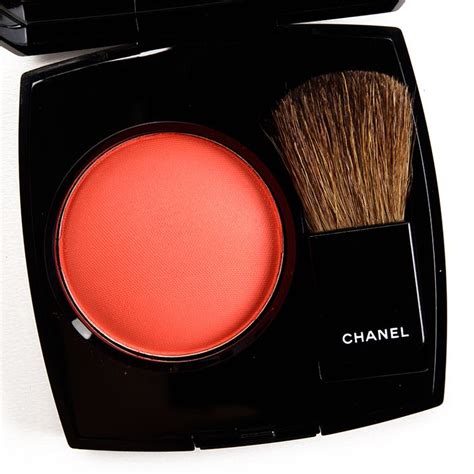 Chanel So Close (380) Joues Contraste Blush Review